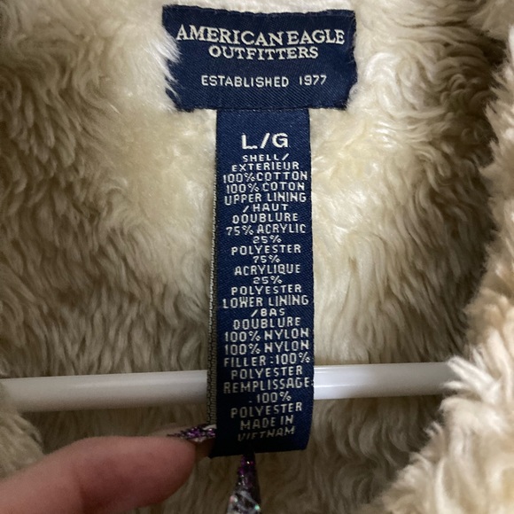 AE Y2K tan corduroy lined puffer vest with faux fur collar trim & snap closure - Picture 5 of 6